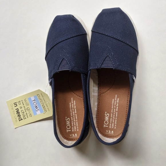 Toms Other - NWT Toms navy canvas